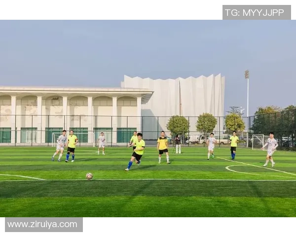 足球街舞操融合运动与艺术让你在动感节奏中尽情释放活力与激情